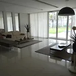 Apartamento De Luxo Com Vista Para O Mar